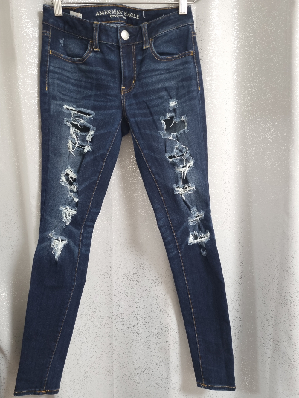 American Eagle Super Stretch Ripped Skinny Jeans Dark Wash Size 4